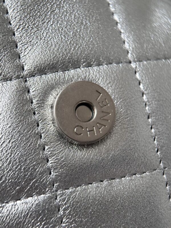 CHANEL - Image 9
