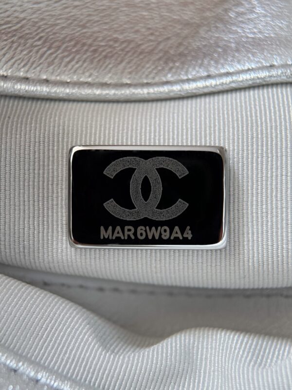 CHANEL - Image 5