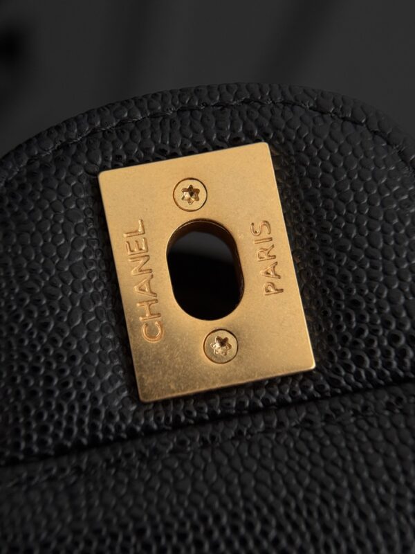CHANEL - Image 5