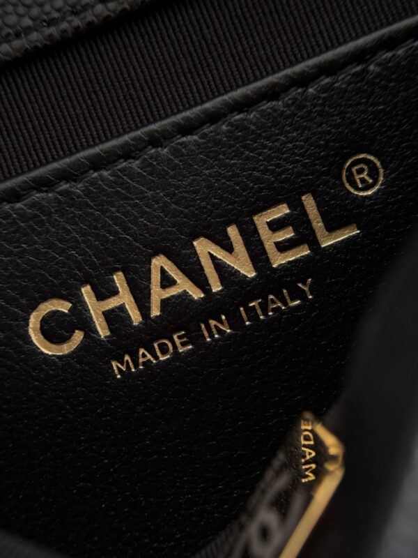 CHANEL - Image 6