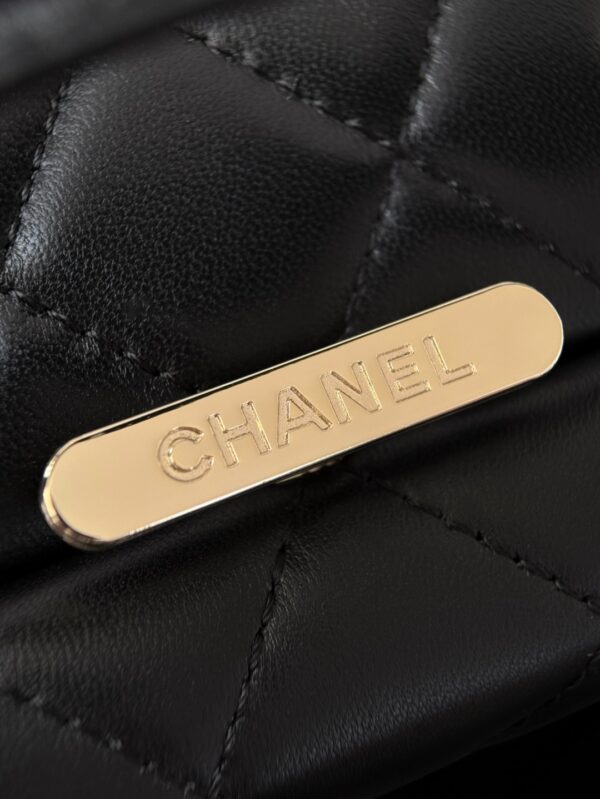 CHANEL - Image 5
