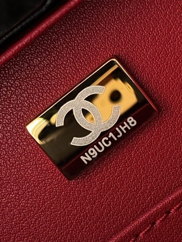 CHANEL - Image 7