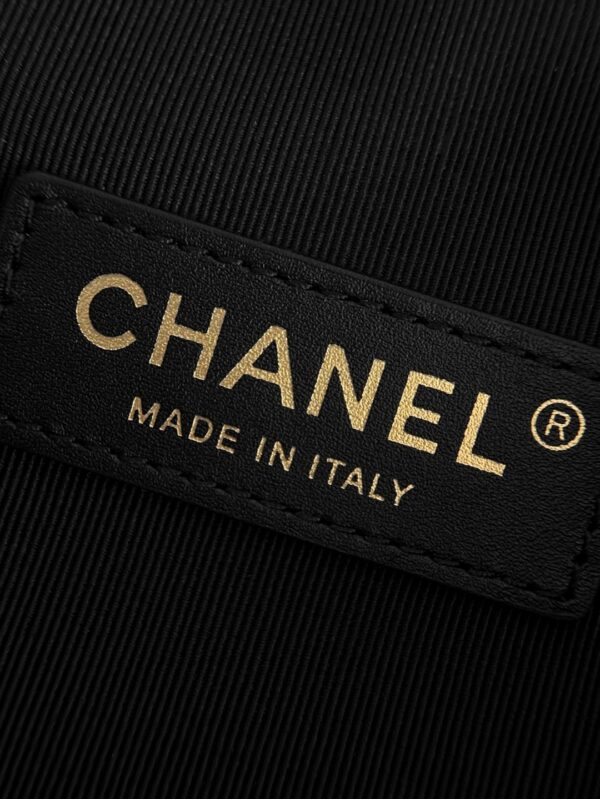 CHANEL - Image 6