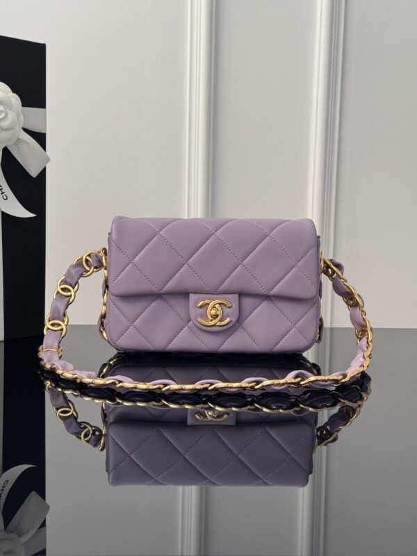CHANEL