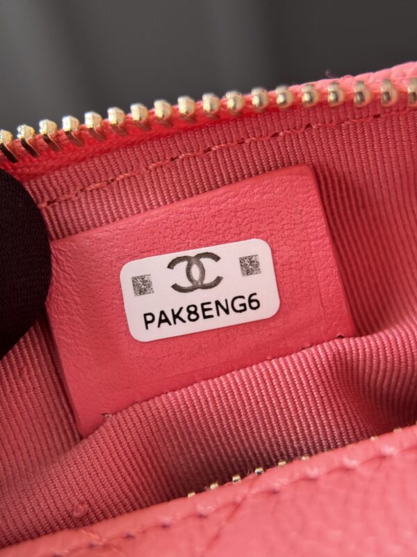 CHANEL - Image 9