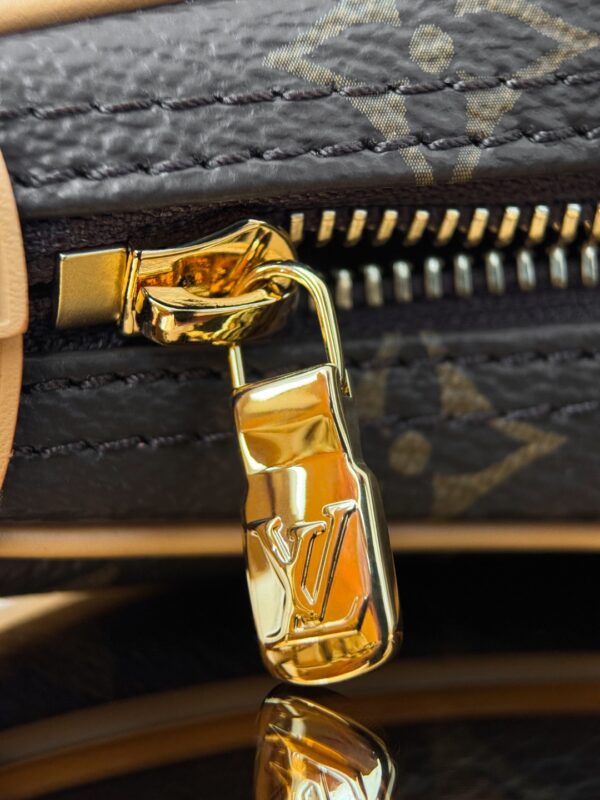 LV - Image 3