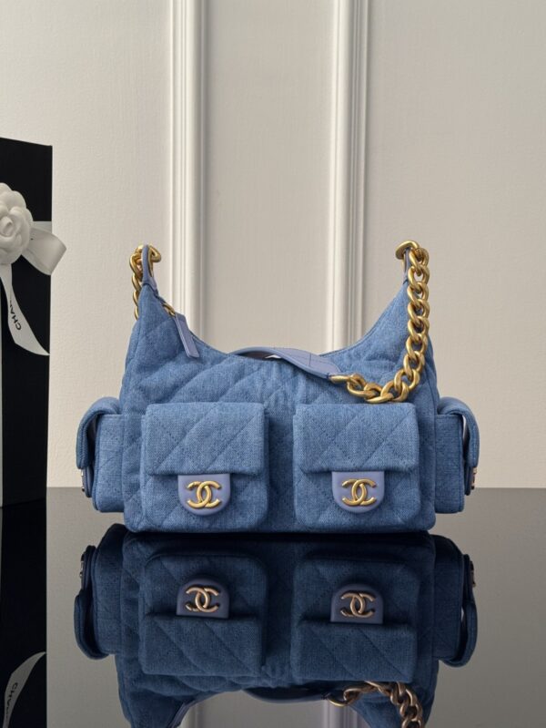 CHANEL - Image 10