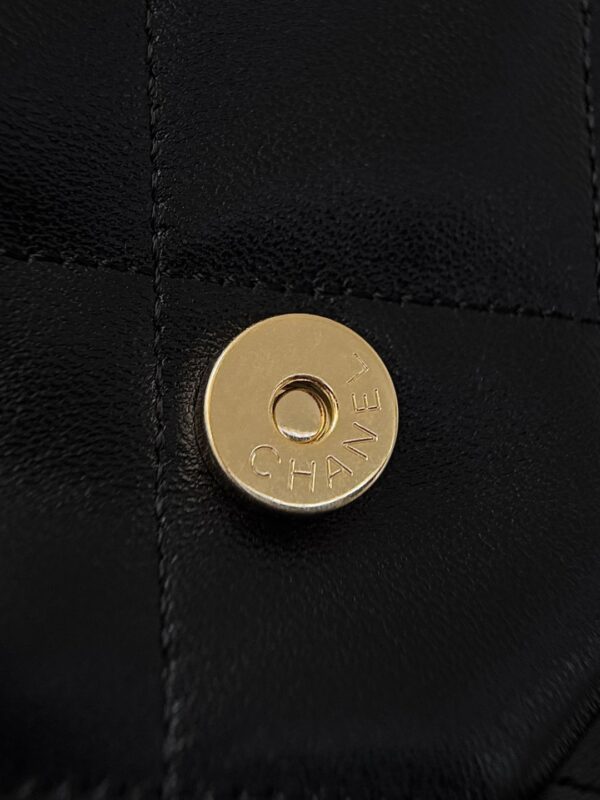 CHANEL - Image 6