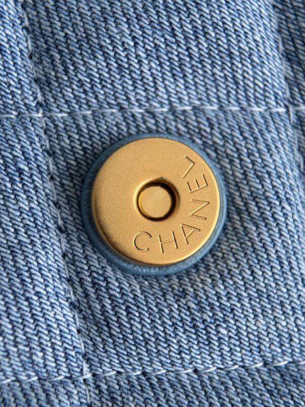 CHANEL - Image 4
