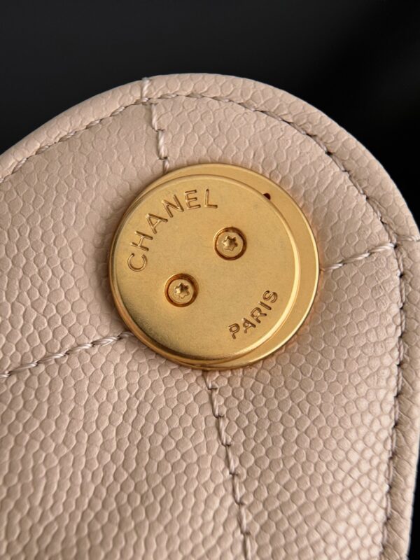 CHANEL - Image 6