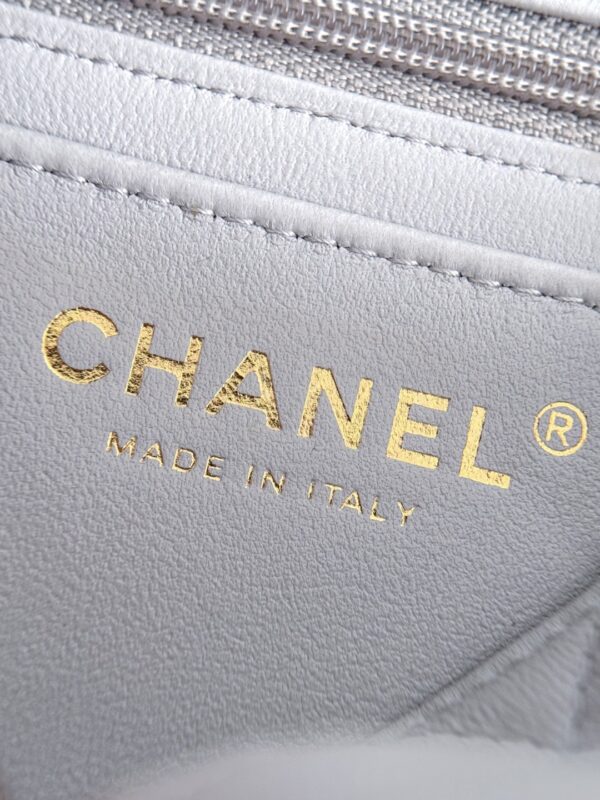 CHANEL - Image 6