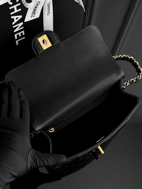 CHANEL - Image 9