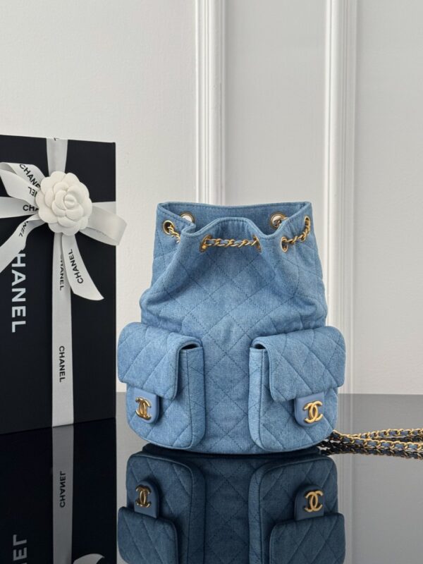 CHANEL