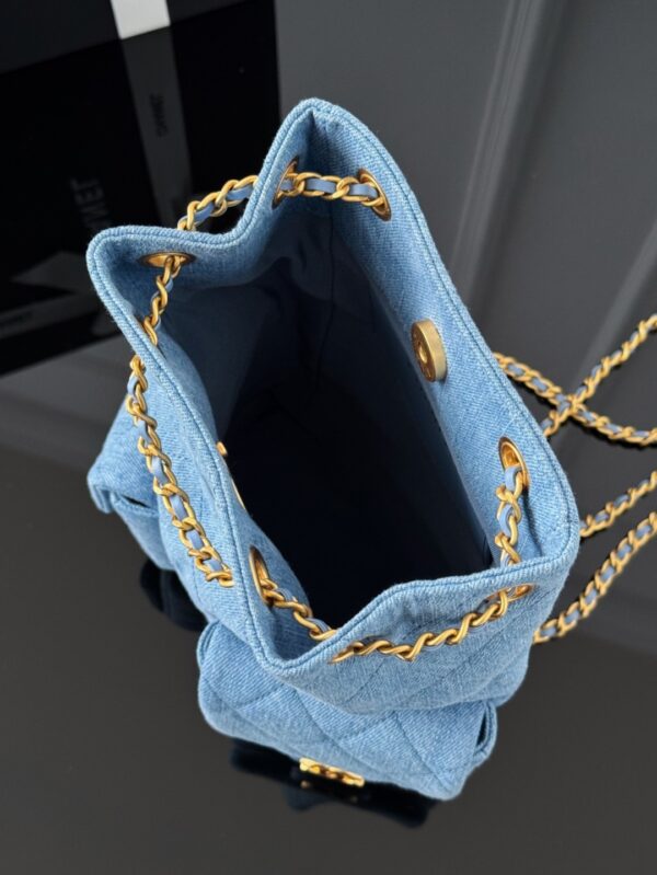 CHANEL - Image 9