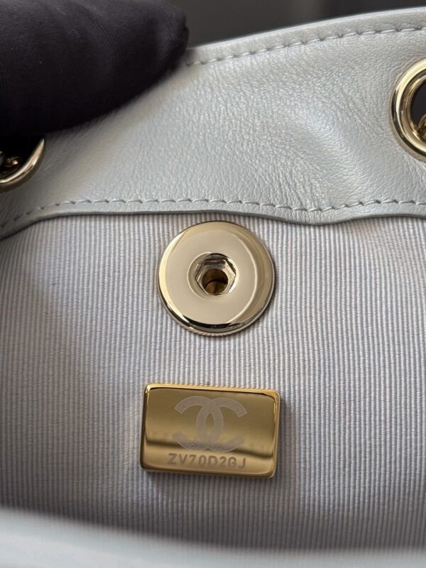 CHANEL - Image 6