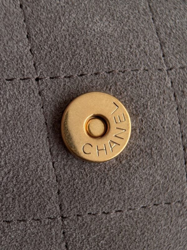 CHANEL - Image 5