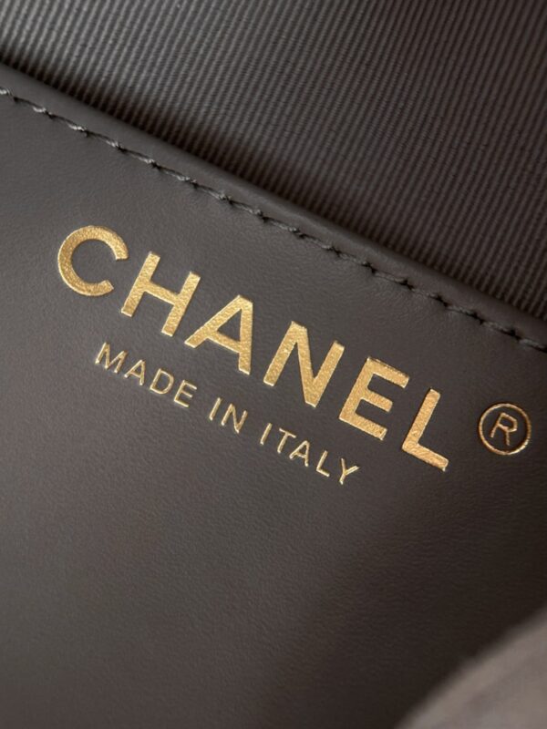 CHANEL - Image 8