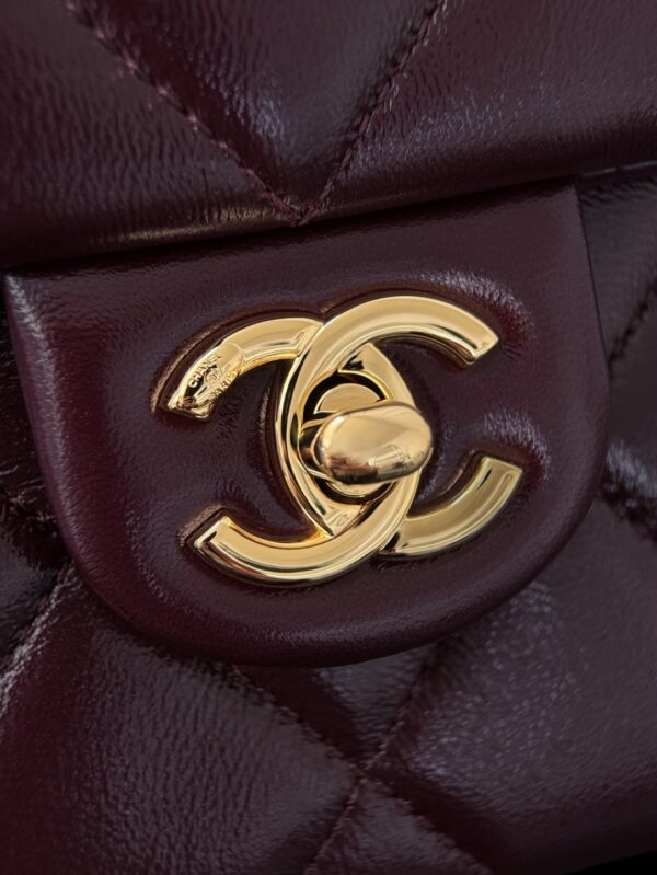 CHANEL - Image 5