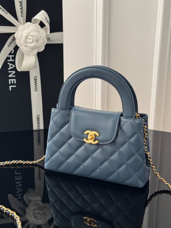 CHANEL - Image 13