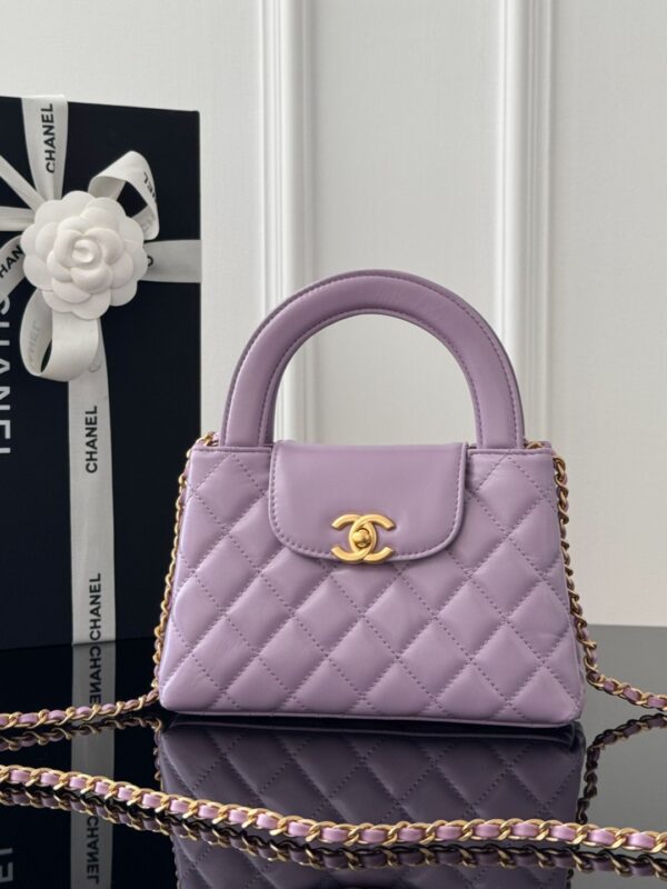CHANEL - Image 18